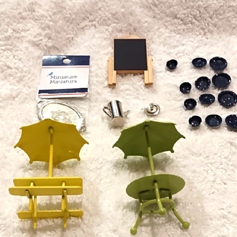 Doll House Miniatures